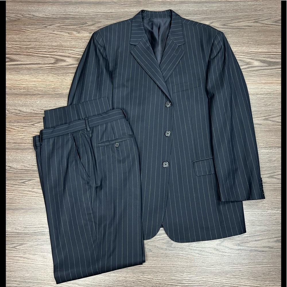 Pronto Uomo Couture Navy w/ White Pinstripe Suit 44R